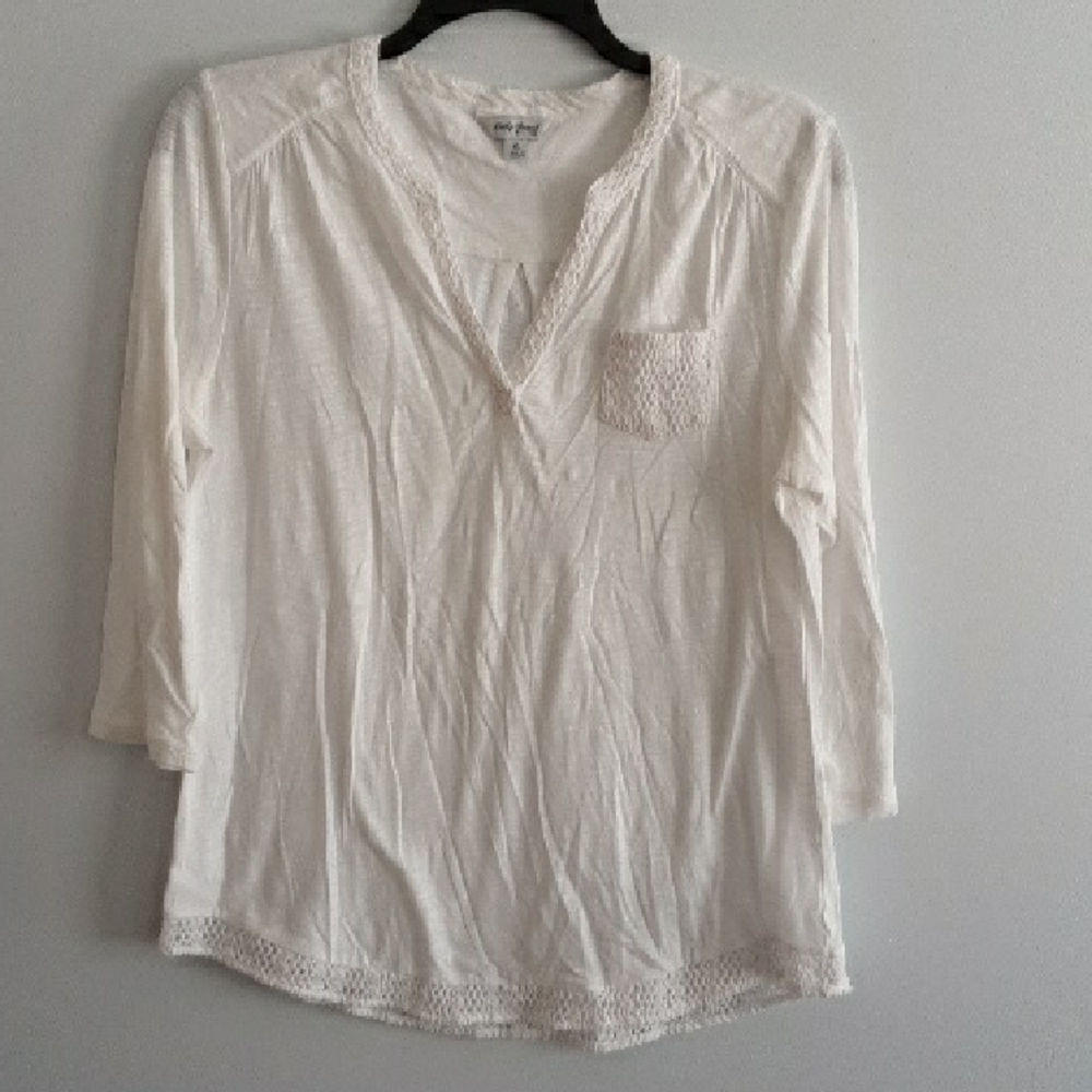 Lucky Brand White V-Neck Top with Pocket